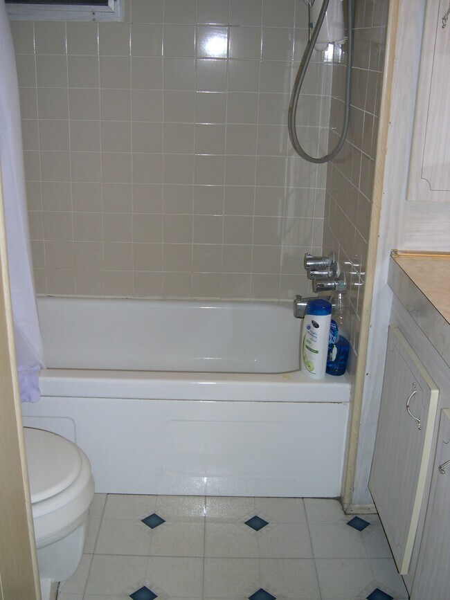 Foto del edificio - 4214 Boulder Dr