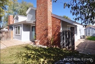 Building Photo - 320 N 25th Ave