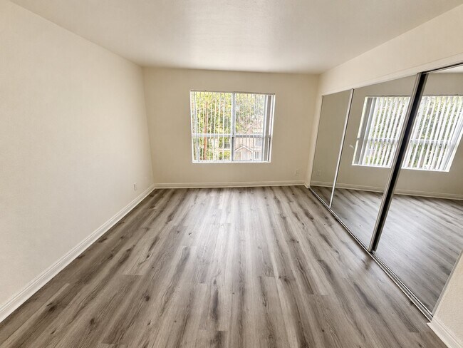 Foto del edificio - 15009 Moorpark St