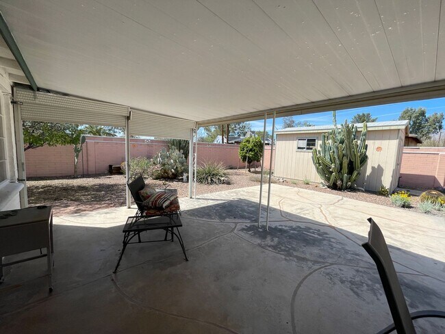 Foto del edificio - Central Charmer! 2 Bed 1.5Bath