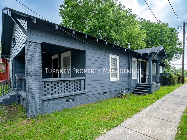 Building Photo - 1023 S Booker St