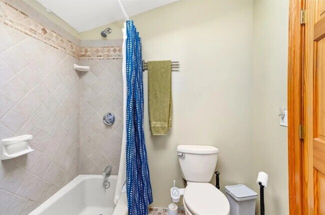 Foto del edificio - 56 Hillside Ave