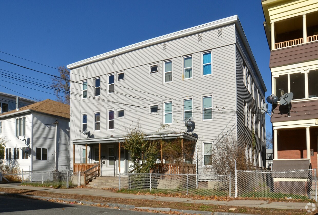 276 Centre St, Springfield, MA 01151 Apartments in Springfield, MA