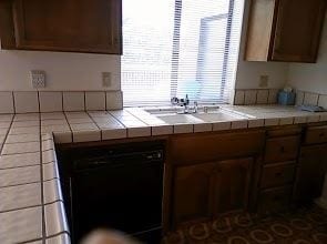 Building Photo - 3 br, 2 bath House - 520 FLOWER DRIVE