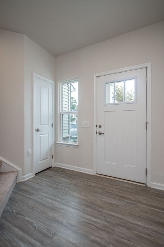 Foto del edificio - 351 Capeside Ct