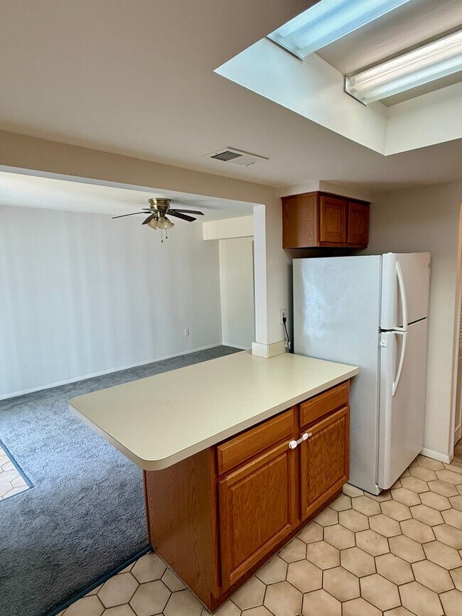 Foto del edificio - Olde Crofton Charm! Two Bedroom Townhome