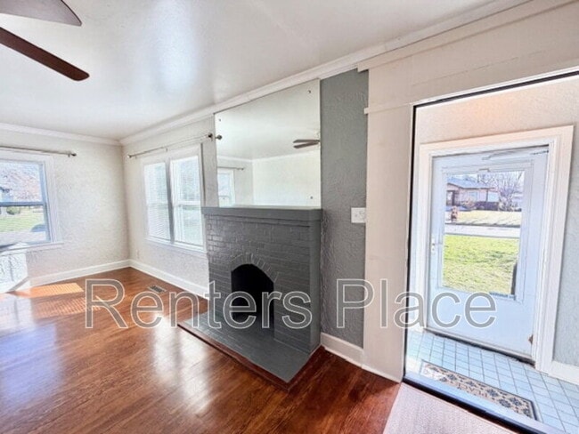 Building Photo - 5502 S Owasso Ave