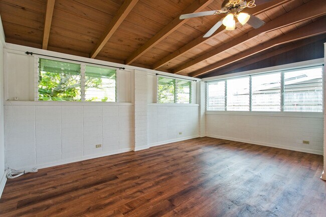 Foto del edificio - Kailua Pet Friendly - 3 bedroom, 1 bathroom