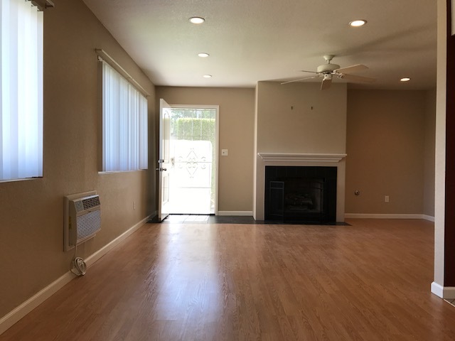 Primary Photo - 5841 Belgrave Ave