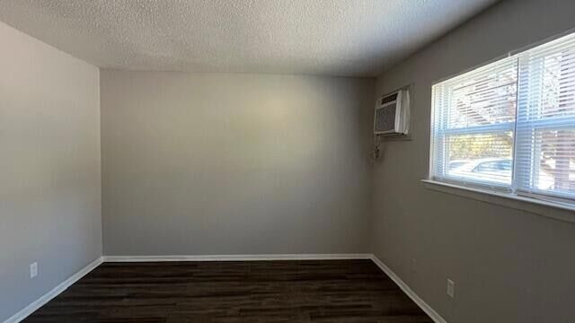 Photo - 210 Hendricks Blvd Townhome