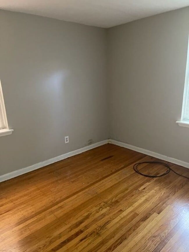 Foto del edificio - 632 N 32nd St