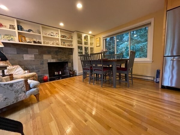 Building Photo - 14 Holton Rd