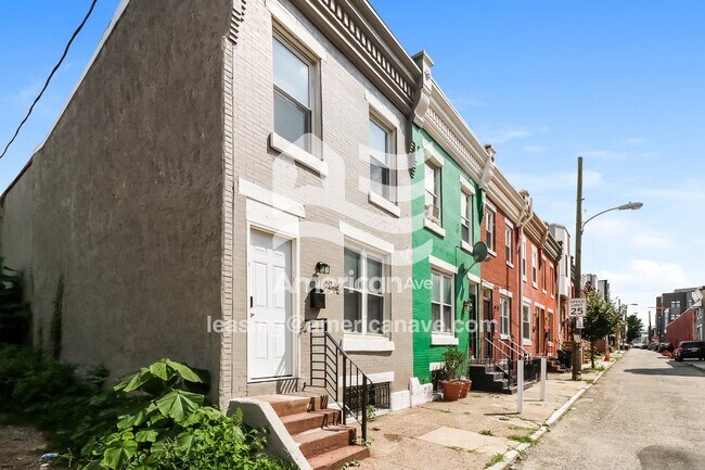 Foto del edificio - 1345 N Myrtlewood St