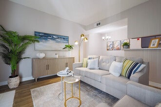 Building Photo - The Palms Apartments