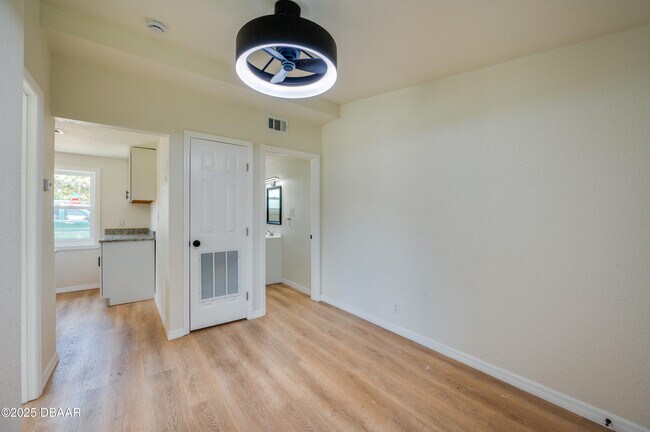 Foto del edificio - 259 Jefferson St