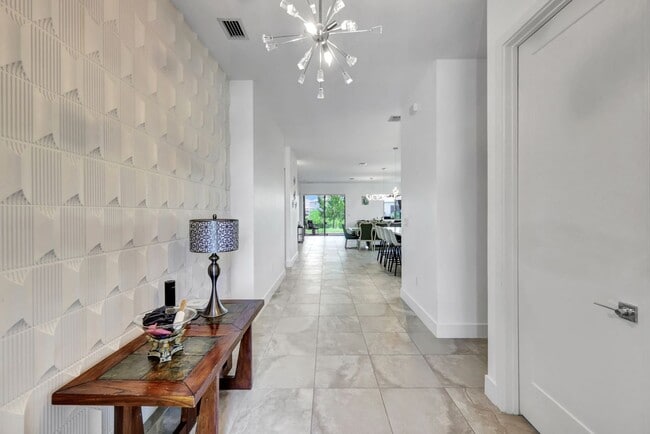 Foto del edificio - 4959 Frattina St.