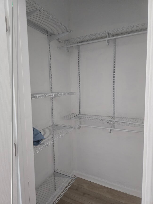 Foto del edificio - 7055 N Clark St