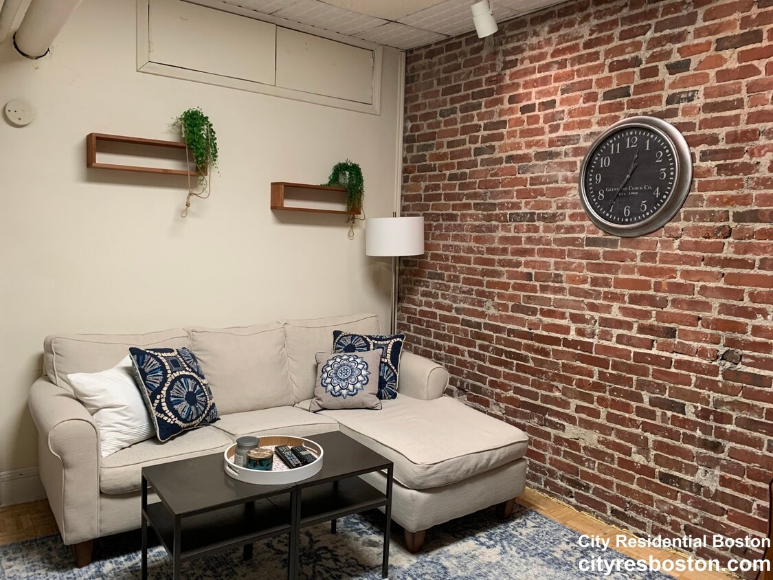 1110 Boylston St Unit B, Boston, MA 02215 1110 Boylston St Boston, MA