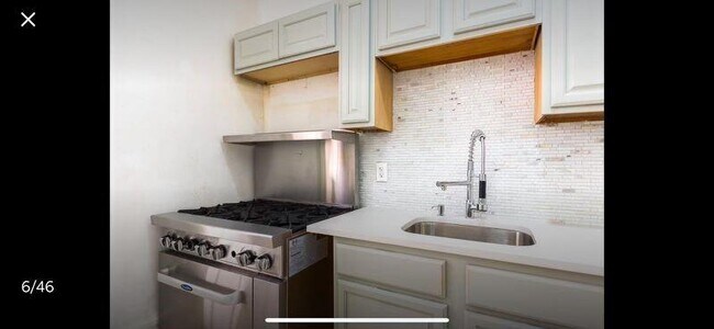 Building Photo - 1182 Bushwick Ave