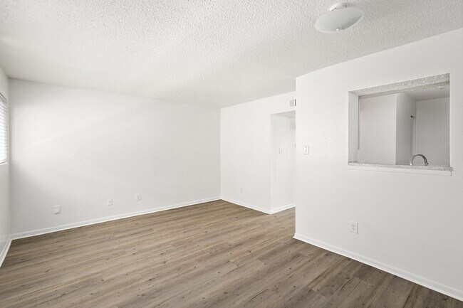 Building Photo - Residences at the Med