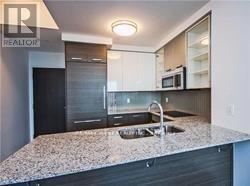 Photo du bâtiment - 5168 Yonge St