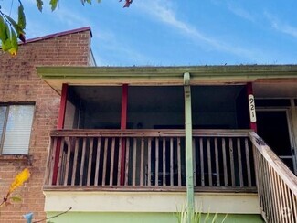 Building Photo - 317 Mabry St