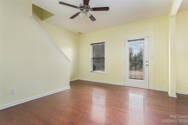 Building Photo - 741 Nannyberry Ln