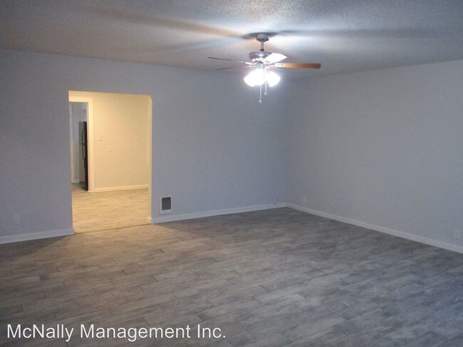 Building Photo - 3 br, 1 bath House - 1427 S 44th Street
