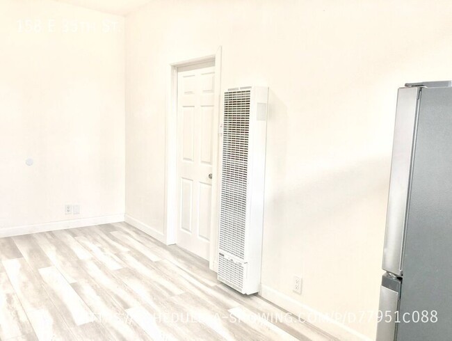 Building Photo - Beautiful updated upper level 1 bedroom + ...