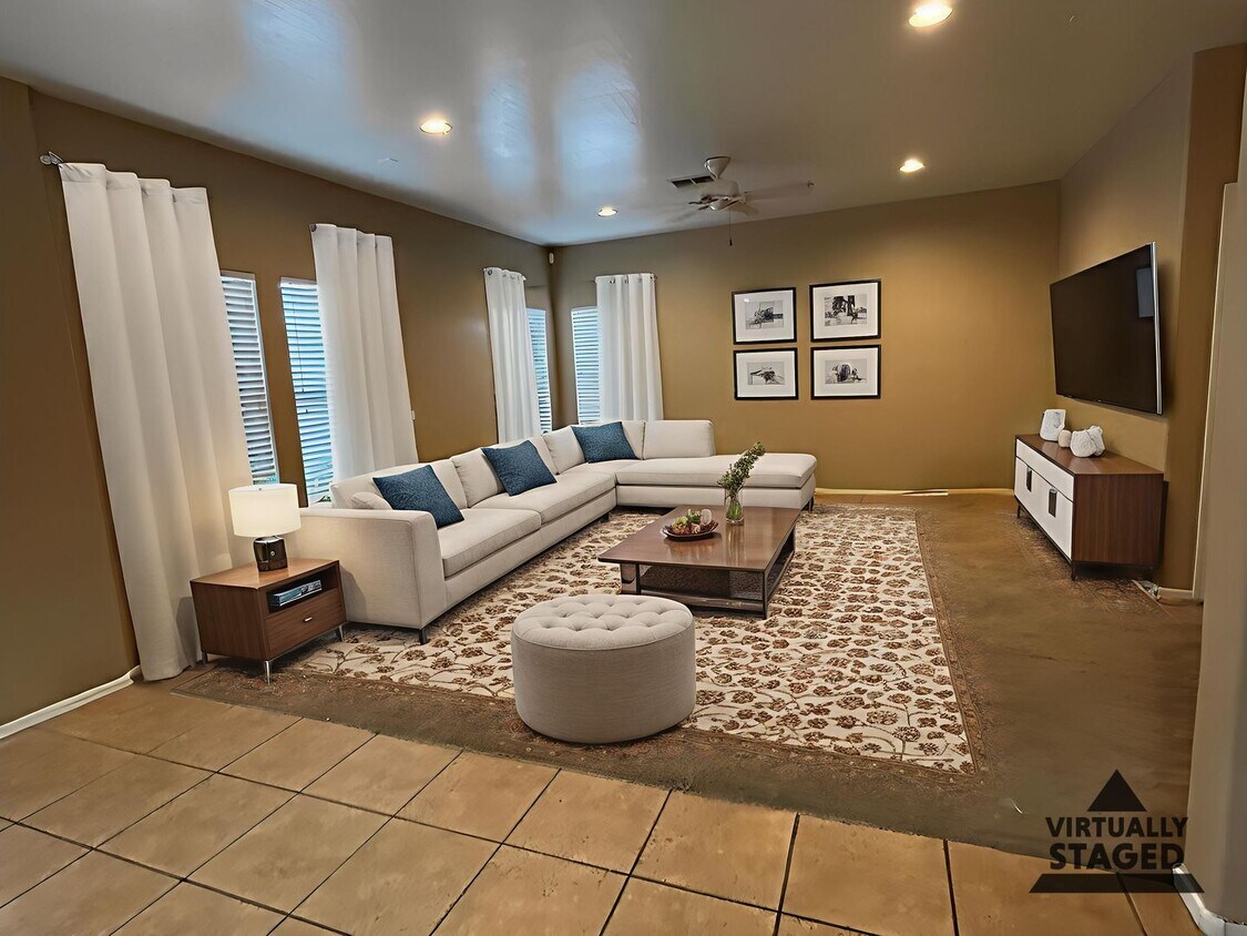 Foto principal - 9598 N 82nd Ln