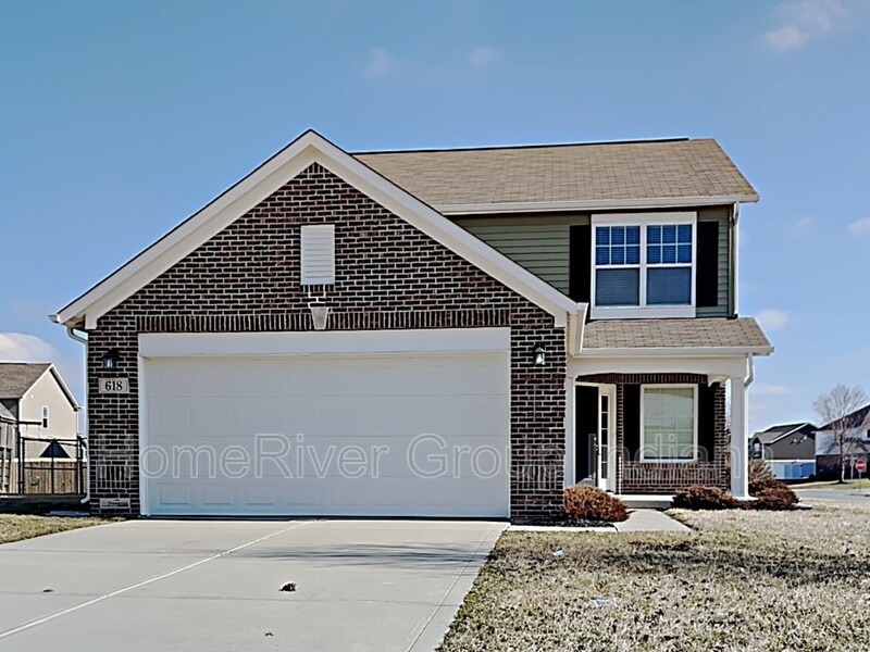 618 Albermarle Dr, Pittsboro, IN 46167 House Rental in Pittsboro, IN