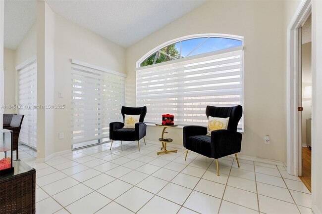 Building Photo - 12340 SW 144th Terrace