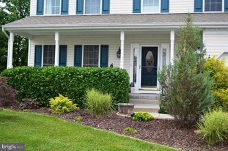 Building Photo - 509 7 Trails Dr