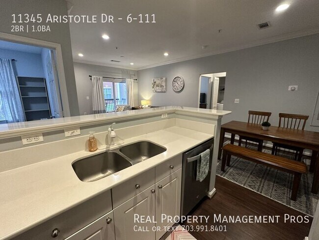 Building Photo - Qualify for a zero deposit? Minutes to RT6...