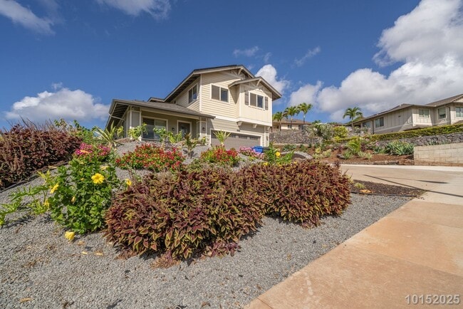 Foto del edificio - Available now!  Beautifully upgraded 4-bdr...