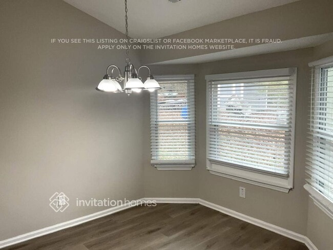 Building Photo - 8605 Garvey Dr