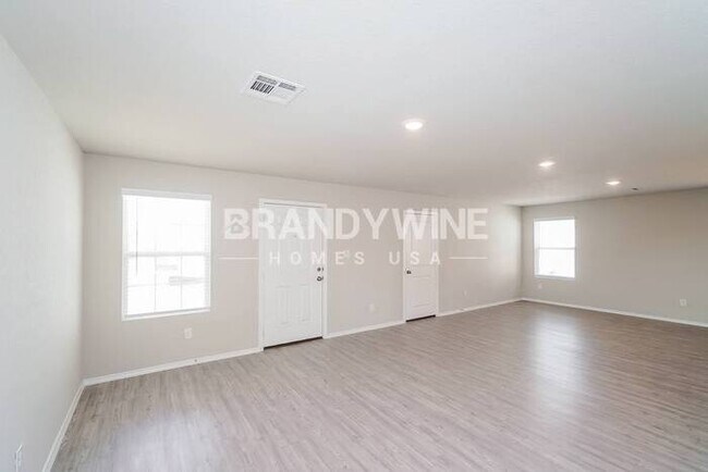 Building Photo - 7211 Winding Finger