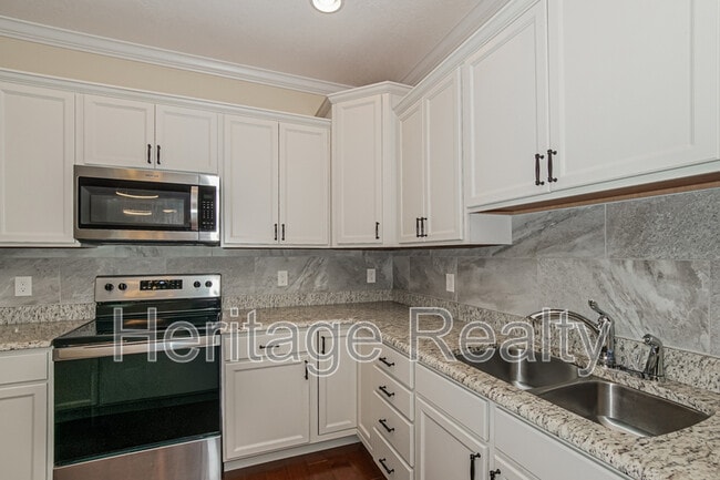 Foto del edificio - 1430 Remington Grove Ln