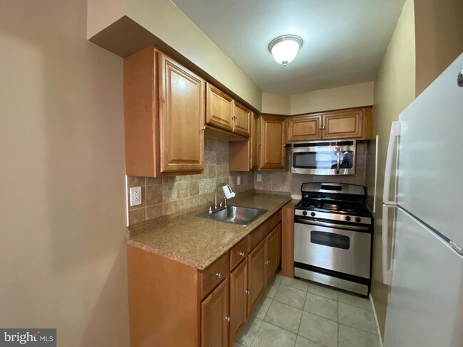 Foto del edificio - 4431 Aberdale Rd
