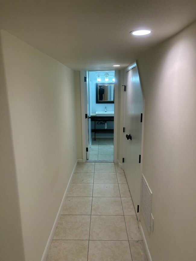 Photo - 632 Maury Ave Townhome