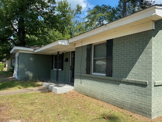 Building Photo - 3702 Sabine Ave