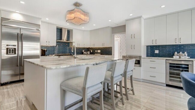 Foto del edificio - 831 Dover St