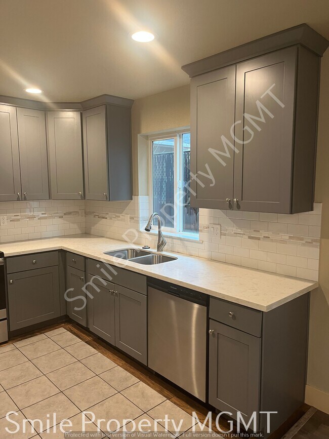 Foto del edificio - 5914 SE 136th Ave