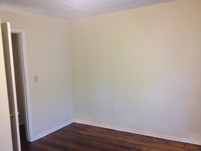 Foto del edificio - 6313 Betts Ave