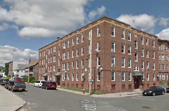 Foto principal - 427 S Elm St