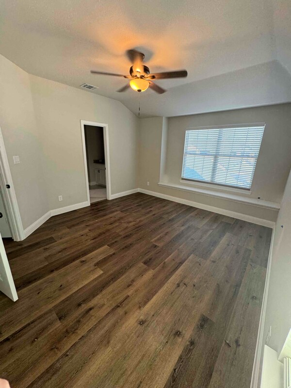 Foto del edificio - 721 N Jefferson St