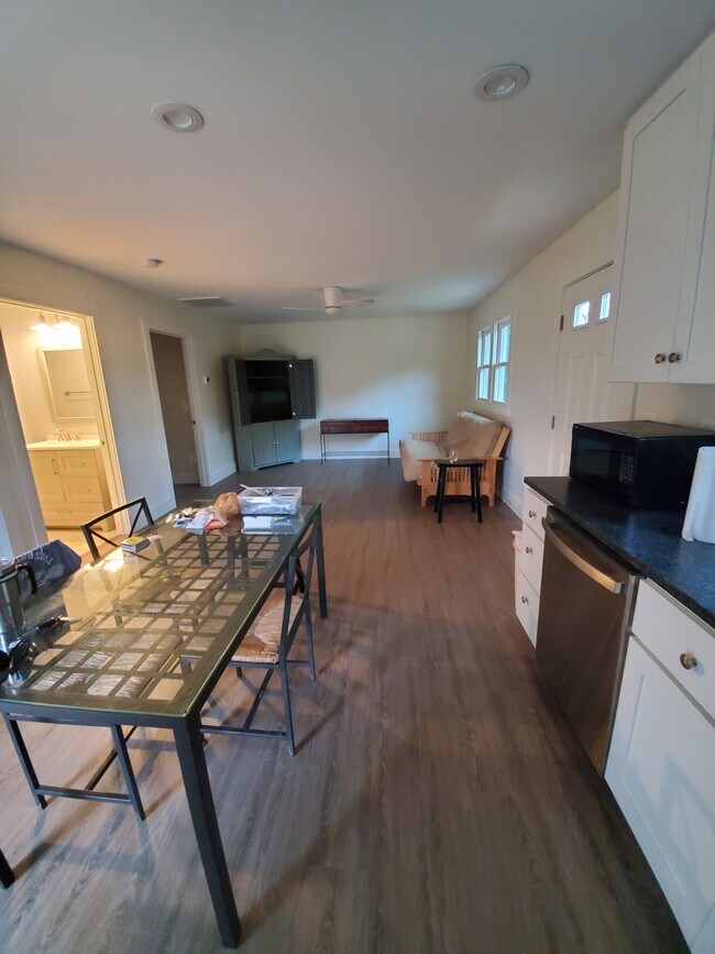227 Hackleys Mill Rd, Amissville, VA 20106 House Rental in Amissville, VA