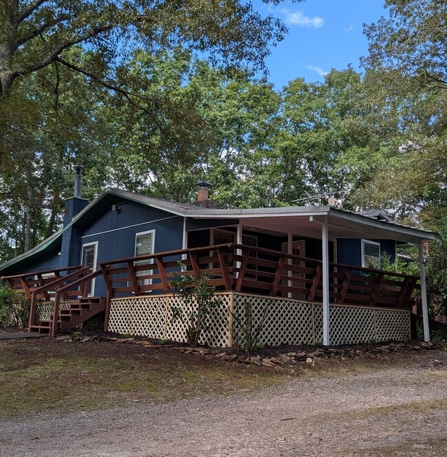 Building Photo - 451 Hedden Rd