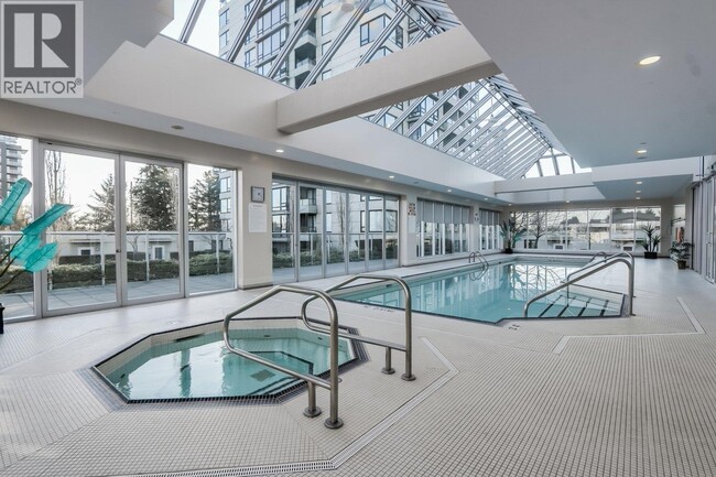 Building Photo - 6233 Katsura St