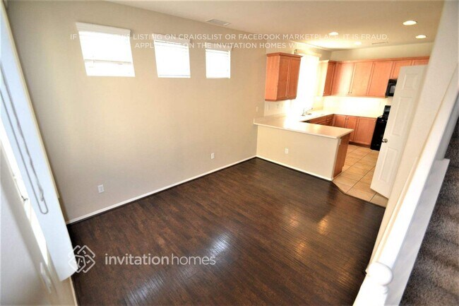Foto del edificio - 1052 E Agate Ct